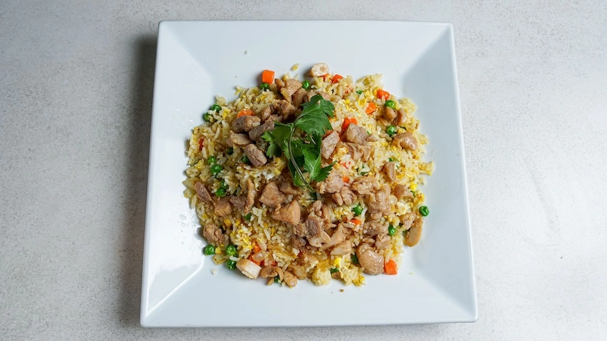 C10 - Chicken Fried Rice