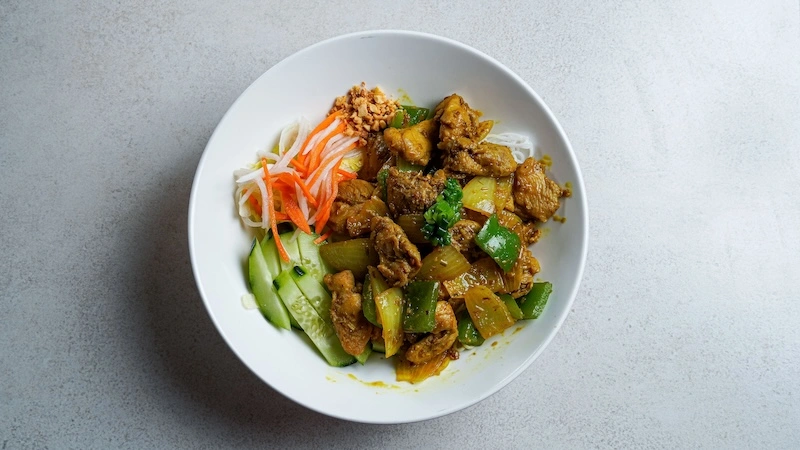 B5 - Lemongrass, Chili, Chicken & Rice Vermicelli