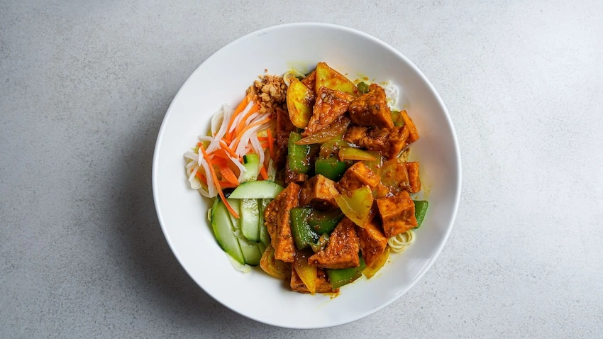 B6 - Lemongrass, Chili, Tofu & Rice Vermicelli