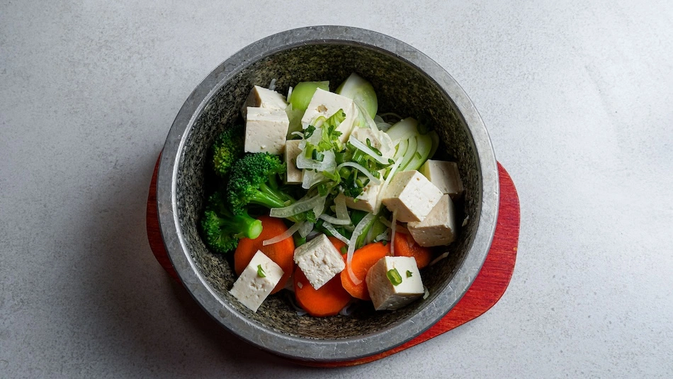 H3 -  Vegetarian Noodle Soup 
