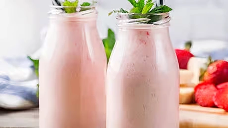 D2 - Strawberry Smoothie